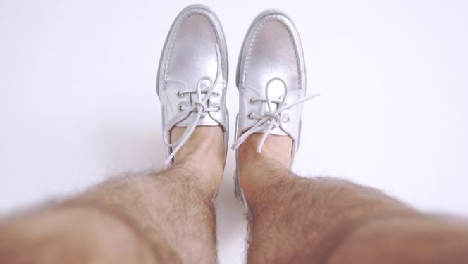 ElHypeMag's tweet photo. Te vuelve loco el bling-bling? a @_Jesus_Andres_ también. Mira cómo lucirlo. http://t.co/0NtBHRLr8u #glitter #style http://t.co/OQGrYcPFDs