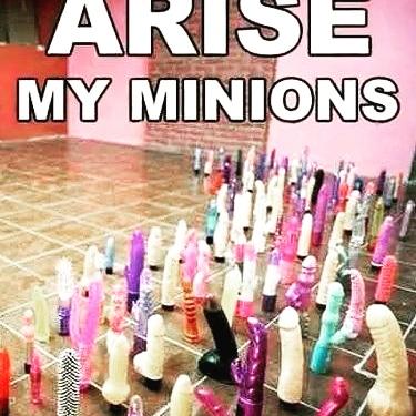 KinkFlamingo's tweet photo. #MORNING #MINIONS #TAGAFRIEND #SEX #DILDO #ADULT #FUNNY http://t.co/hJ31o3teW1 http://t.co/FrjZjQZlHZ