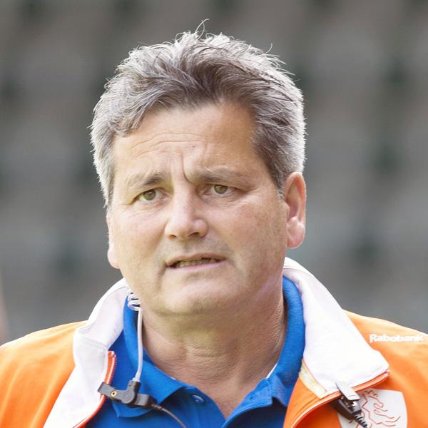 ETimesPhotos's tweet image. Indian hockey coach #PaulvanAss sacked just five months after taking charge
For more: goo.gl/KlwQAW