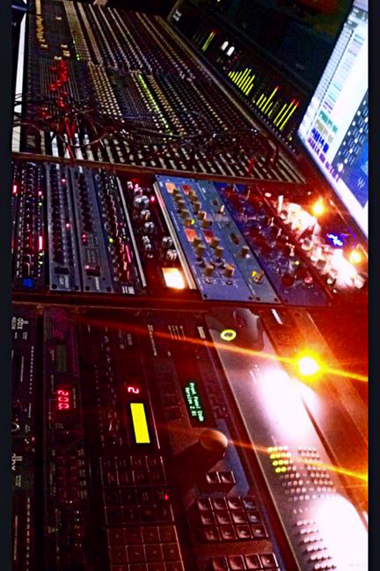 studios_9's tweet photo. The Mr soundcraft with his board of analogue and associated http://t.co/5fGzNocz58
