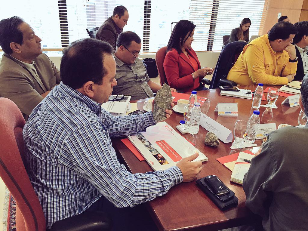 RMarcoTorres's tweet photo. La Junta Directiva de CVG Minerven nos presenta planes y proyectos para el impulso del Sector Minería en Venezuela http://t.co/BkVqrIBXEk