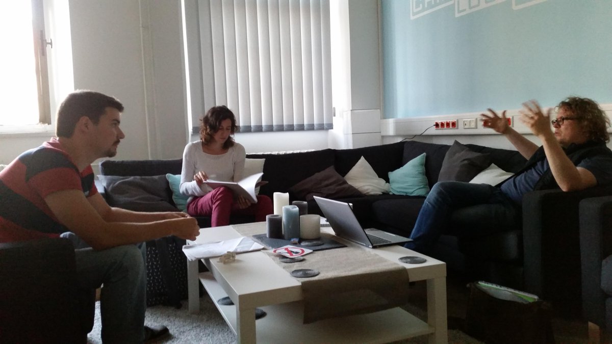 EAD_Group's tweet photo. Stanislava and Maximilian from FH-Wels @EAD_Group for intern, discussing with Markus about http://t.co/C0gMutTGvN http://t.co/99RgETLbR7