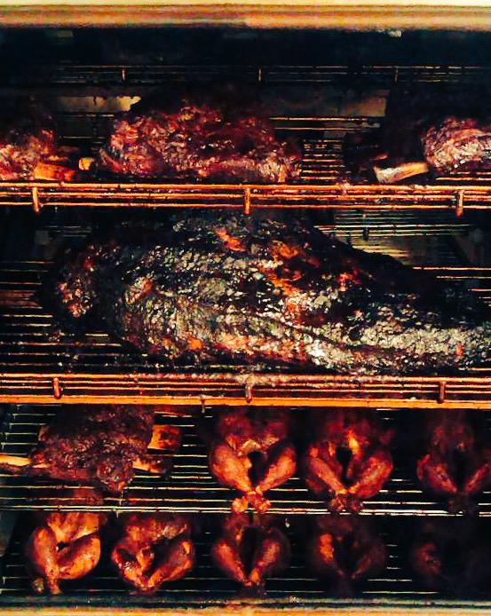 redboarsmokery's tweet photo. Just another fine day of smokin meat downtown #smokemeateveryday #reddeer #rossstrocks #BBQ #Alberta #meat http://t.co/RI7b1xbrrB