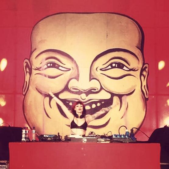 sofiavalentine's tweet photo. Yesterday @Milkshake_Fest #erwinolaf stage β€ #dj #gig #sofiavalentine #boyswholoveboyswholovegirlswholovegirls http://t.co/enAh4pRHT8