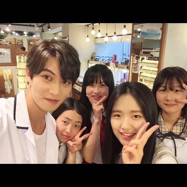 埋め込み画像への固定リンク