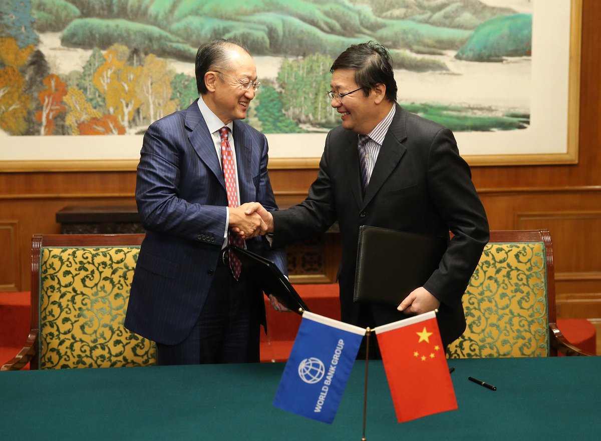 JimYongKimWBG's tweet photo. China is a strong partner in development, &amp; we share a commitment to ending poverty. http://t.co/HyDPXsygMM http://t.co/dWTbWuP7gG