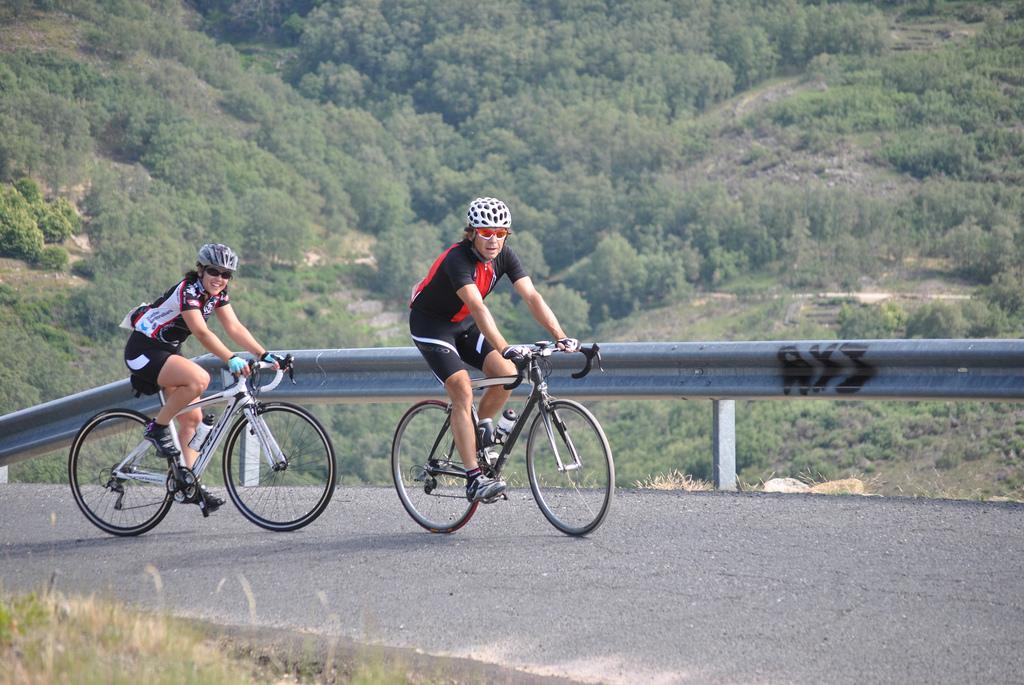 tmMaMen's tweet photo. @ciclismortve 
Me llaman "Indurain" Porque nunca llevo cara de estar sufriendo . Vengaaaa Contador!!!!! #TourTVE http://t.co/XU6pq8mQqK