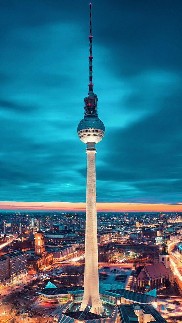 _Paisajes_'s tweet photo. Berlin es una de las ciudades favoritas de los aventureros http://t.co/UZFJXOg1Ai