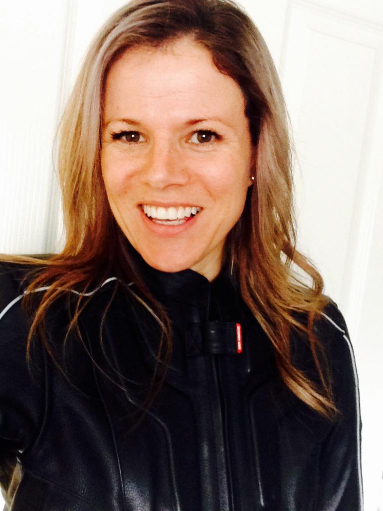 PixieTenenbaum's tweet photo. #TodayImWearing all black leather because I'm off for a ride out! Obvs had much bigger shoulders last year!? http://t.co/jrKVA4PHar