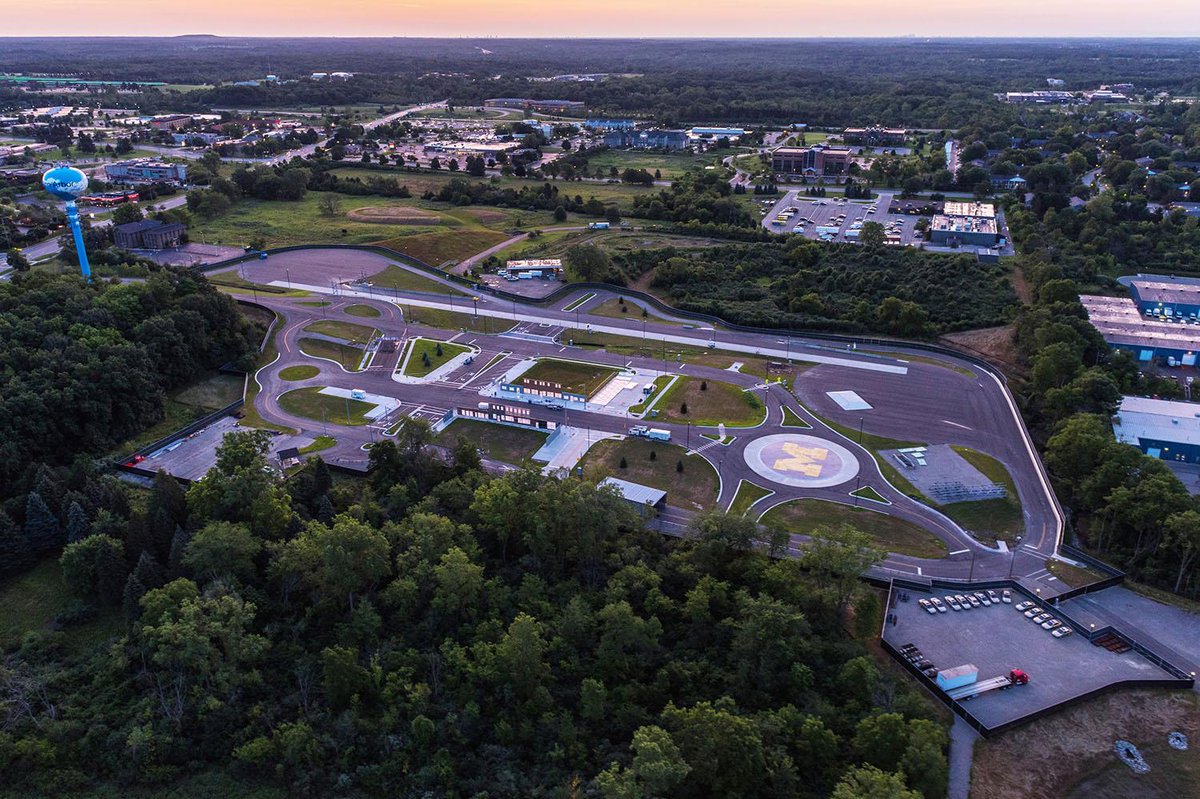 UMichiganNews's tweet photo. #Mcity test environment f/connected, #driverless vehicles open! http://t.co/f1Z1iZOqfx Live: http://t.co/KqRM9nWGXS http://t.co/vJqTnQO6HV