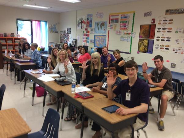 powerful2015's tweet photo. Our first session! We are so excited to learn about the Power of Social Media. #MMU2015 http://t.co/E36MkRNGJY