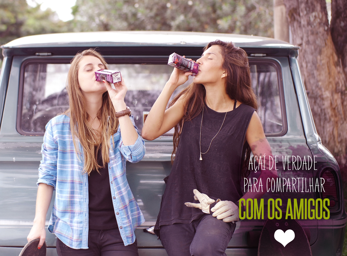 AmazooAcai's tweet photo. Compartilhe com as amigas, ou com os brothers, o açaí pronto para beber. #DiadoAmigo http://t.co/r5txtF2aUn