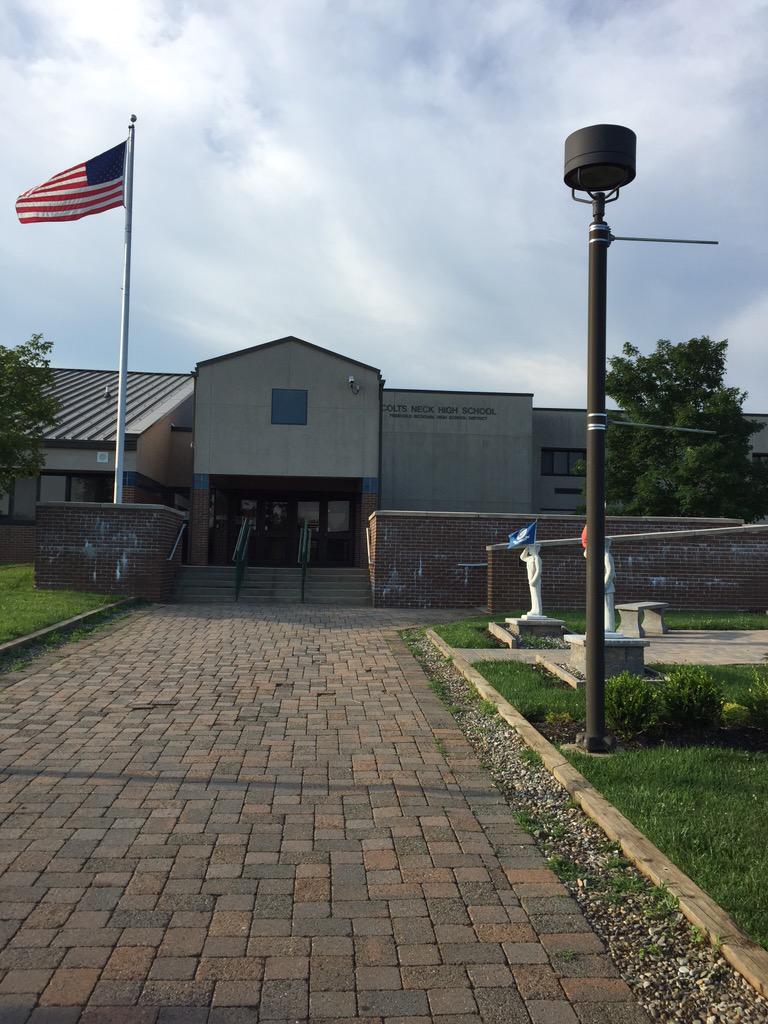 coachsomma's tweet photo. Back to my old stomping grounds to teach some #APbridge #APUSH #CNHS #FRHSD http://t.co/vUexdhaIo0