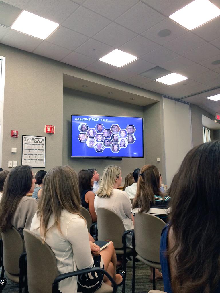 SocialTammyBui's tweet photo. @jburton welcoming the #EMCMDP class of 2015 at #EMCMarketing! http://t.co/FNknPV1YbQ