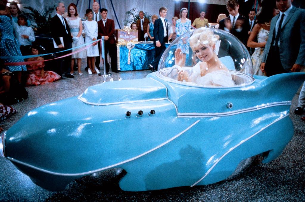 Happy Birthday, Colleen Fitzpatrick! (as Amber Von Tussle) in  1988 