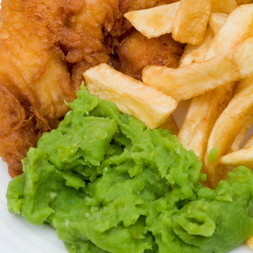 AmazonUK's tweet photo. These with your chippy tea - Retweet for YES or give us a favourite for NO! http://t.co/O6il6J6bbd #mushypeas http://t.co/ywJSBrJq5n