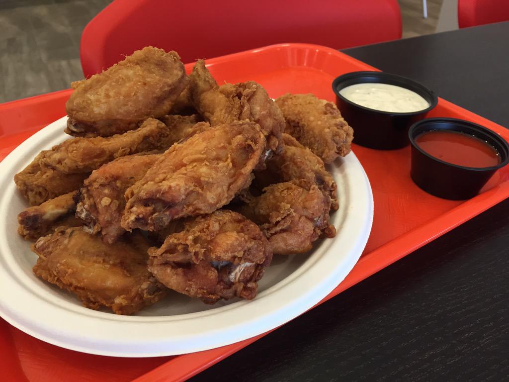 Itechpizza's tweet photo. Come and try! All at $6.99 each! http://t.co/hGYm0ZRCuM