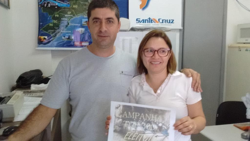 Magasfs's tweet photo. Casal firme pra campanha top 300
#RodoviariaVelha# http://t.co/6Sdnj4T4Hk