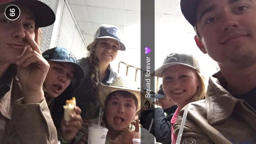 laurenrunyonn's tweet photo. already miss u guys😫😭 @LukeDean00 @BraydenCorzatt @kylemackey8 @jaredjarviswb @BaileyKnepper @tara_spatz @Caleb_Bope http://t.co/fgmPN80JUi