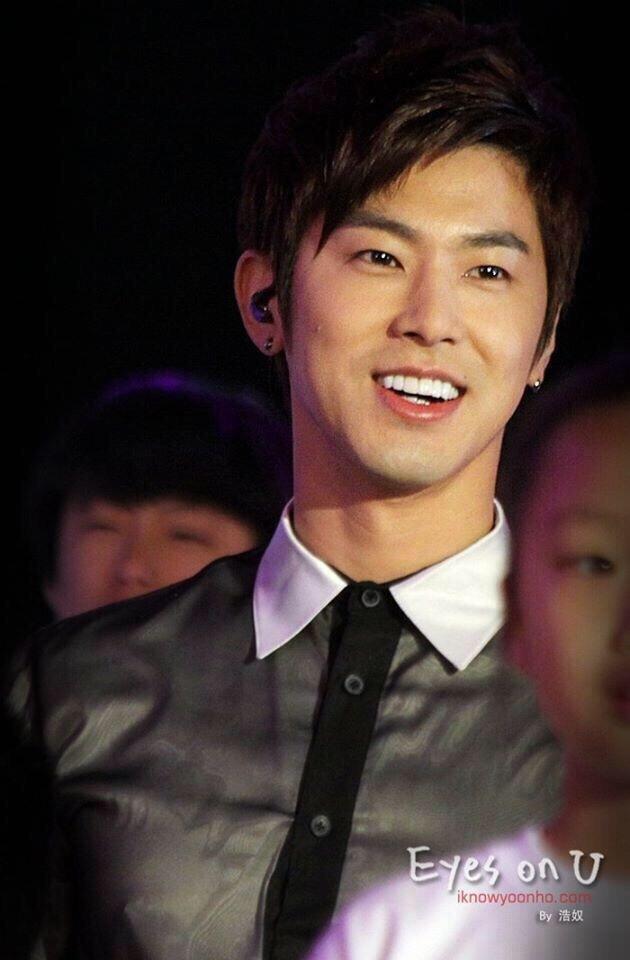 T_y521's tweet photo. #ユノがリーダーでよかった 
#東方神起愛が止まらない 
#1年9ヶ月の兵役期間を無事に終えることができますように 
#GoodbyforNow http://t.co/LNDFgNKmIo