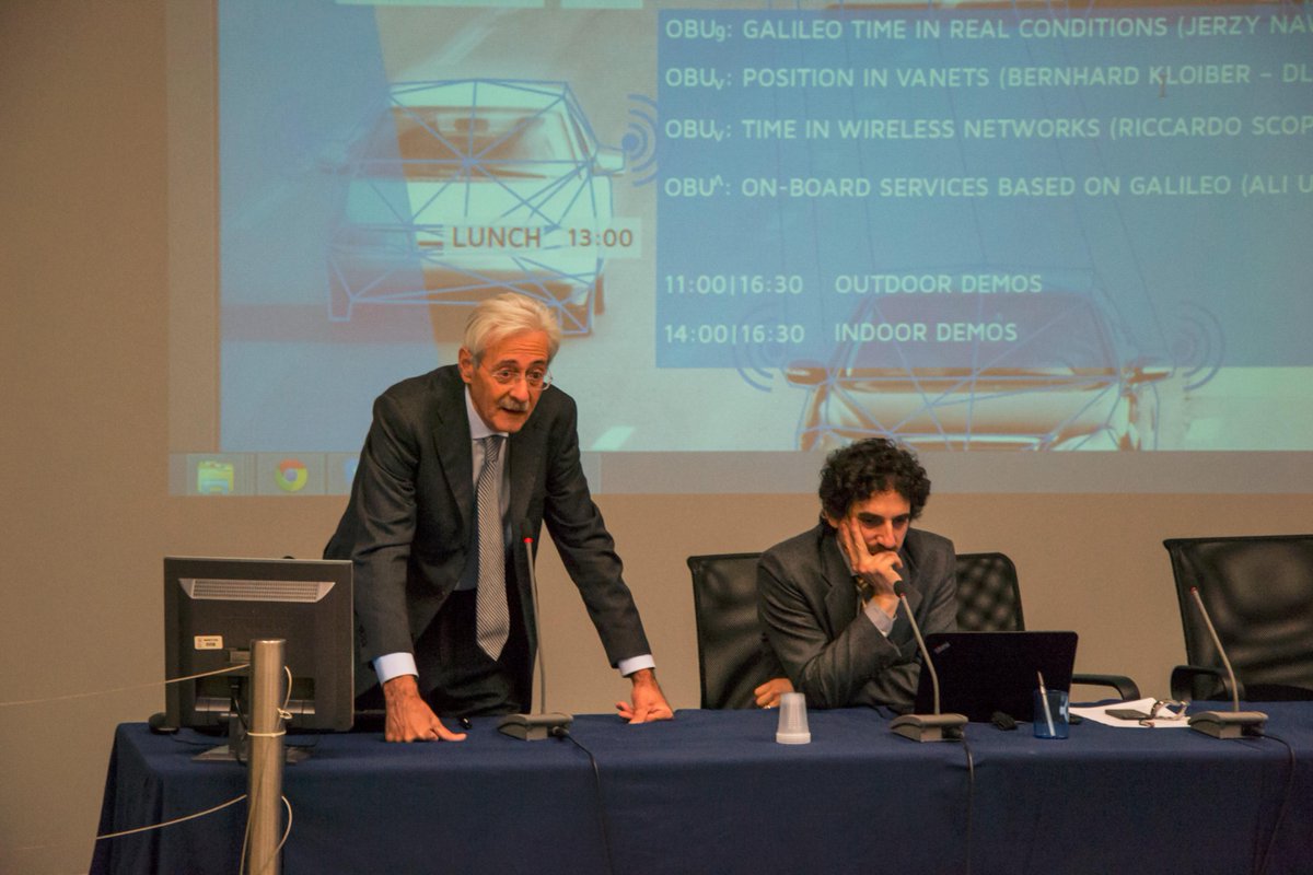 Ricky_Scopigno's tweet photo. #OneDayInBoella2015 #MLWhistory #in 2014: GLOVE, strategic FP7 project, is concluded by an event and a iEEE tutorial http://t.co/kPmdsPGDnc