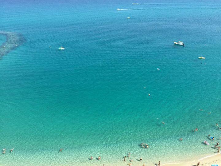 calabriaonline's tweet photo. Riceviamo #OfferteMare e #OfferteLastMinute #Calabria X Luglio Agosto, TEL. 0963 663226. #OfferteVacanze #LastMinute http://t.co/ViXLOQjWkc