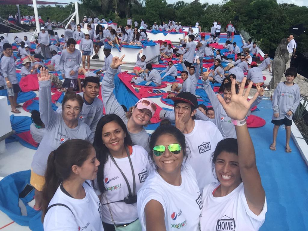 Andielg_'s tweet photo. #InTheCast @PepsiMEX @ComunicacionEX #inthecrew http://t.co/T7qen6zFKG