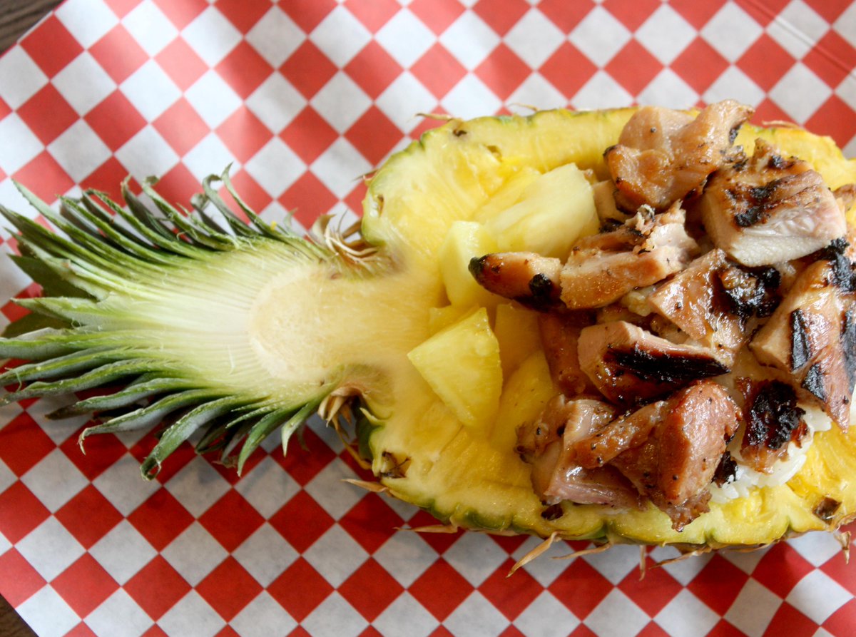 chickencharlies's tweet photo. #MauiChicken and #MauiShrimp! #RiceBowl #WithSomeFruitThough #ChickenCharliesFryBQ #ChickenCharlies #OCFair #SanDiego http://t.co/1UtgL6ynJX