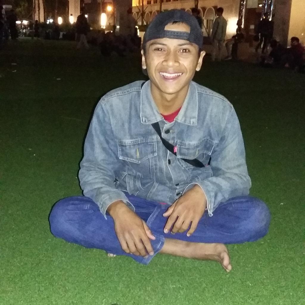 agus_setyawan04's tweet photo. Jalan jalan ke kota bandung http://t.co/cPXSa5g9Hz