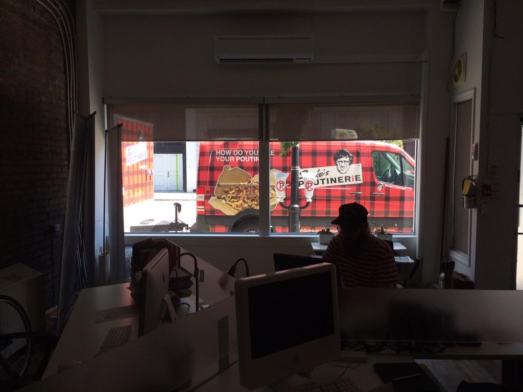 fourgrounds's tweet image. Good day to be working on James street downtown St Catharines #JamesStSC #smokespoutine @SmokesPoutineSC @poutinerie