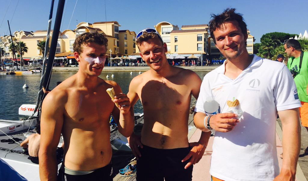 DynamiqueVoile's tweet photo. Allez, vous avez le droit à 1 petite glace ! 5ème sur #FinaleOR de #Acte7 C'est bien mérité ! #TourVoile http://t.co/ygARPLnq6g