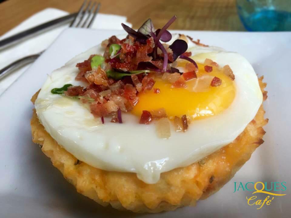 JacquesCafeLV's tweet photo. #jacquescafe came up with a NEW Quiche style. Start your week right and try our all-new American Quiche(Gluten-free) http://t.co/N5kfFKcUUE