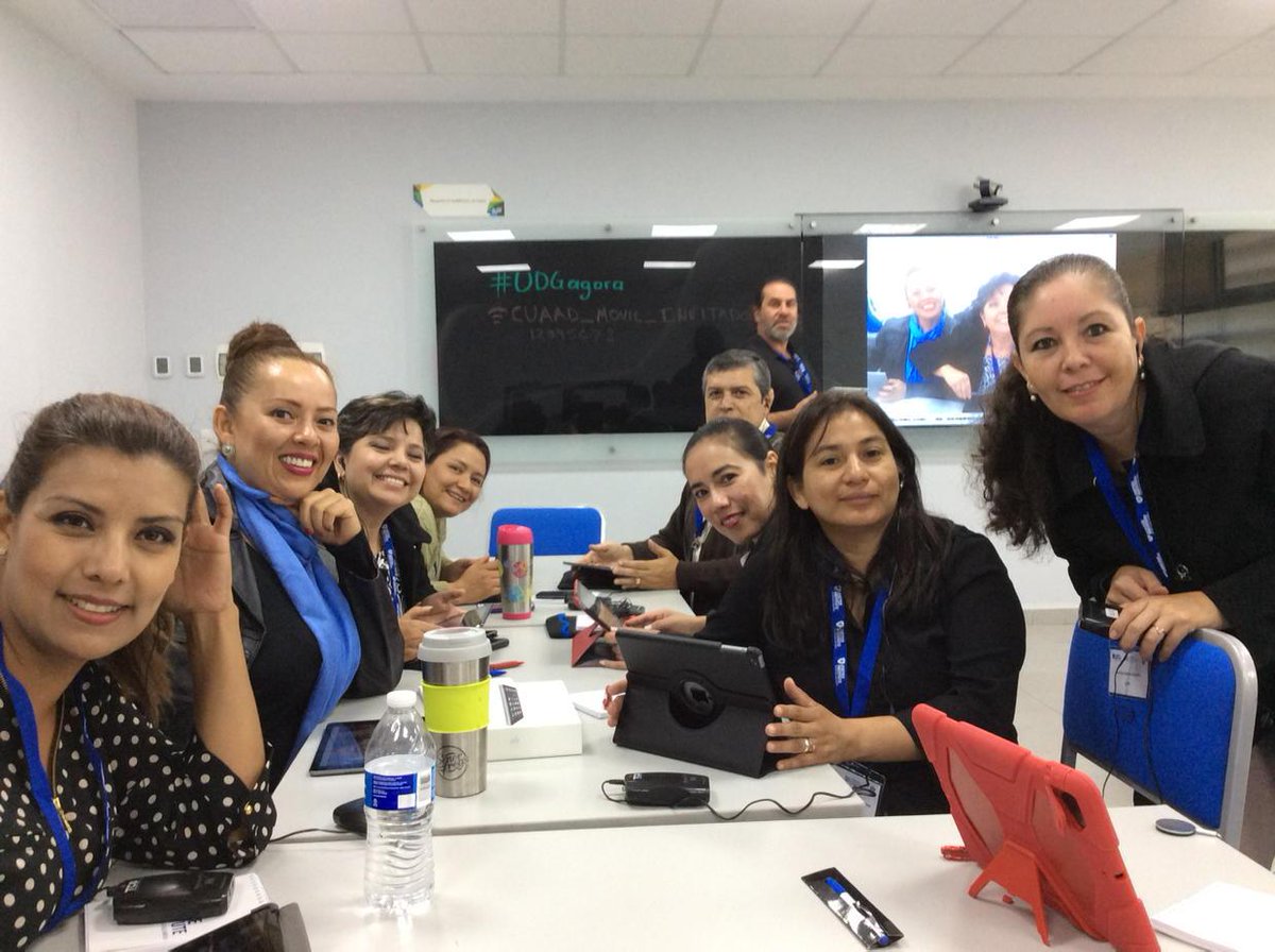 Rosanars70's tweet photo. Diplomado en Enseñanza Movil #UDGagora http://t.co/sQeaL8FuFa