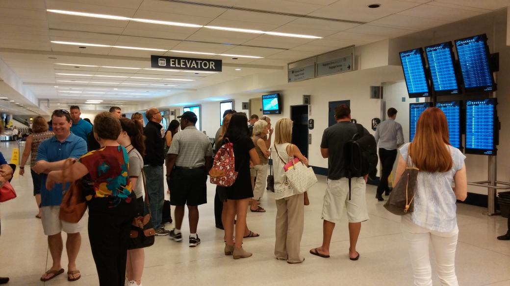 CJenice's tweet image. When you are @CLTAirport waiting for bags and everyone is confused because half the zone assignments are blank.  😞