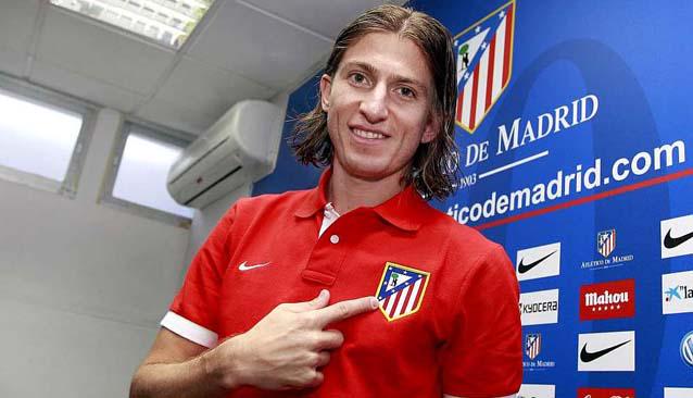 Todo_atleti's tweet photo. Se fue por dinero, vuelve por minutos. @filipeluis vuelve y se rebaja el sueldo.

RT si lo perdonas. 

NOSOTROS SÍ http://t.co/CWgKOg9IDw