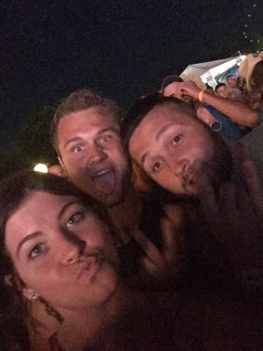 taylerpadelt's tweet photo. Can't wait till next year!!! 🐎👌🏽😝 @eddiemc25 @DominickJester http://t.co/e2CCNZXjIZ