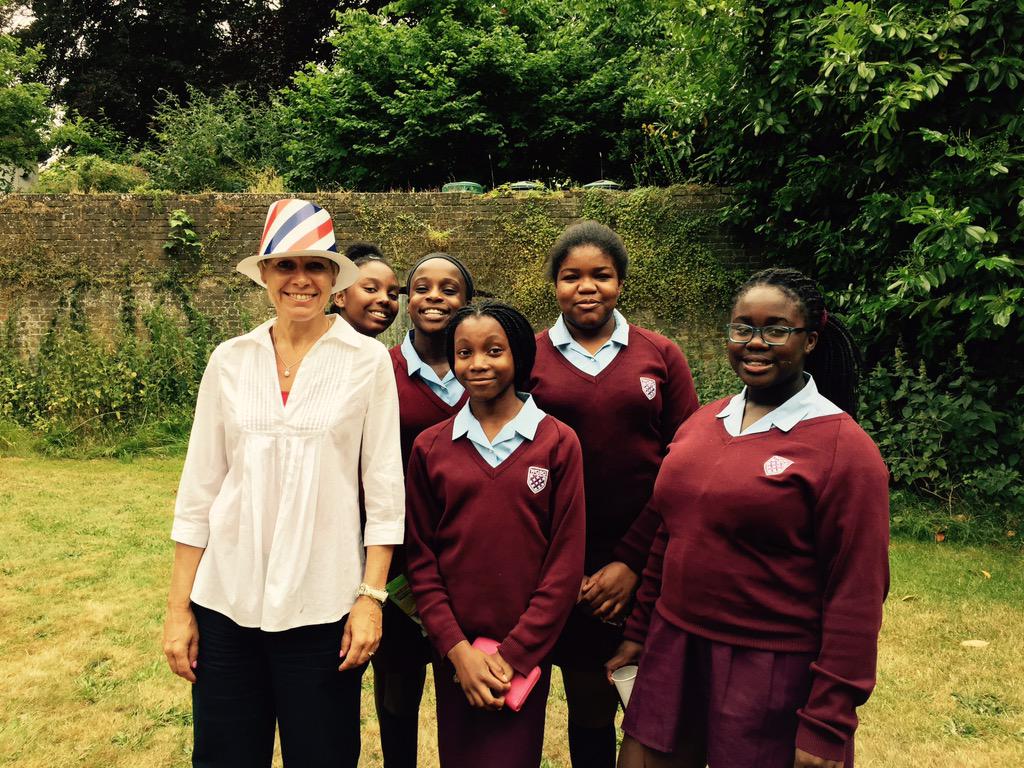 EuroWilmington's tweet photo. Year 7 fun celebrating Bastille Day last week. Vive la France! 🇫🇷🎉 http://t.co/85w71me11x