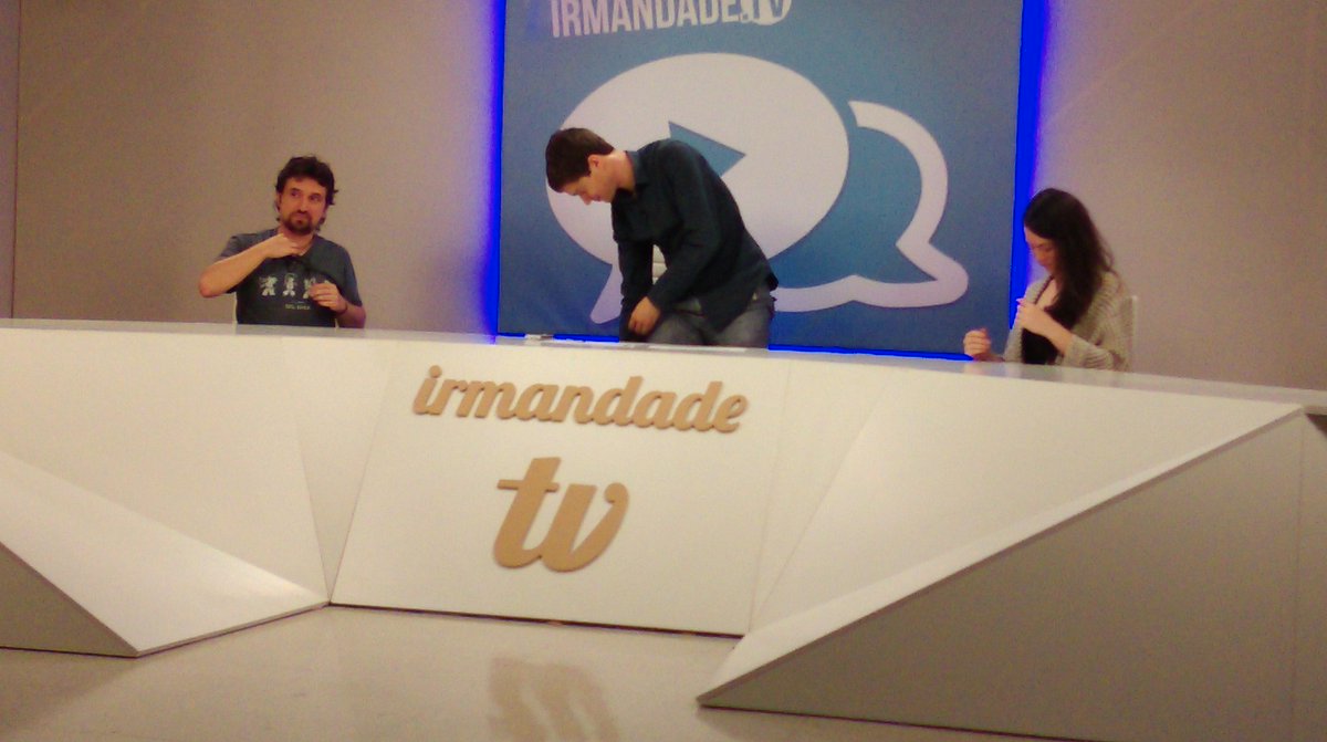irmandadetv's tweet image. Rematamos o #Afiando de hoxe. Mañá máis (e mellor) #ponIrmandade