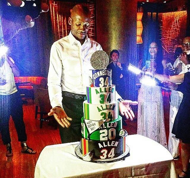 This cake live asf happy birthday Ray Allen 