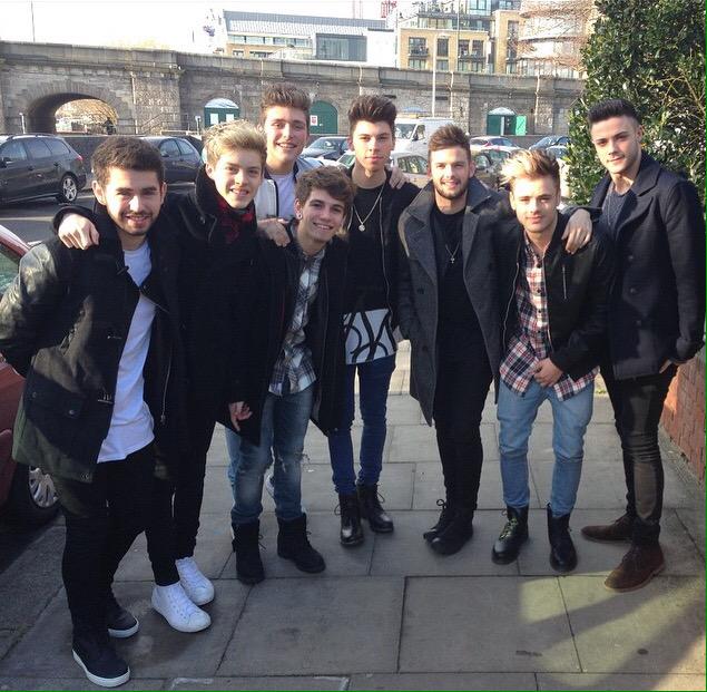 stereobrews's tweet photo. @SimonCowell @syco #WeWantStereoKicksSigned http://t.co/DH7jx9nU2i