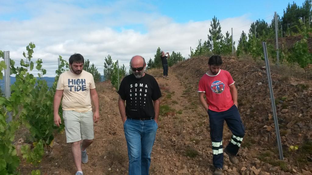 Visita de uns colegas. Logo nos vemos no voso territorio.