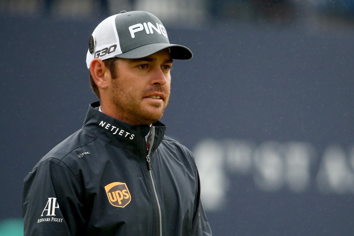 DPWorldTour's tweet photo. Over to you Louis...

The 2010 Open Champion needs a birdie on the 72nd hole to get into a three-way playoff. http://t.co/XgotAbGcHZ