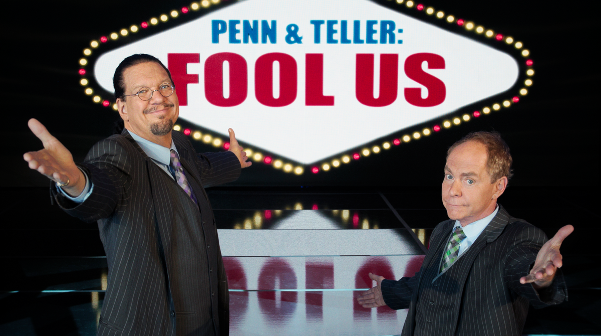 RioVegas's tweet photo. Tune into @CW_network tonight at 8/7c to see a brand new episode of @pennjillette &amp; @MrTeller's #FoolUs. http://t.co/Yg3gnv9aZo