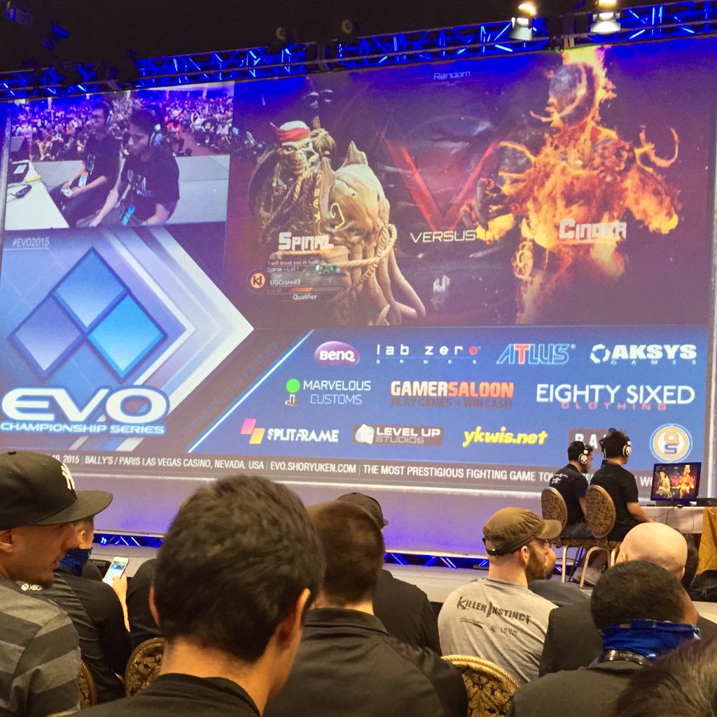 MrHoward123's tweet photo. Killer Instinct top 8 #Evo2k15 @XiBassiX http://t.co/yjwsQDVxXD