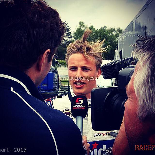 Milandont's tweet photo. Always nice to do! #interviews #RTLGP #supercarchallenge #MotorsportFamily #racing #blablabla http://t.co/r2g2sfF3KW