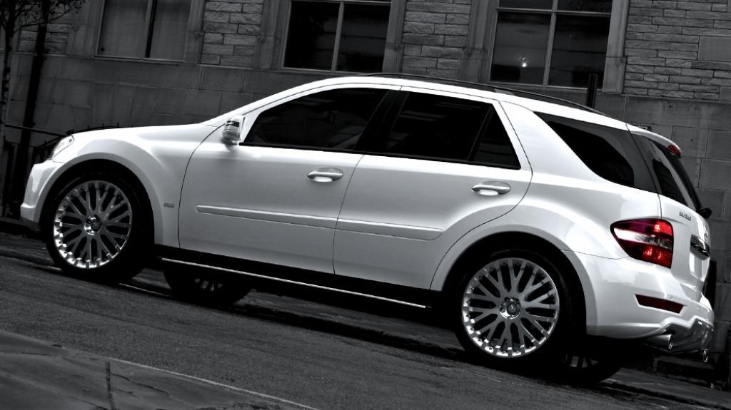 SupercarGoals's tweet photo. Mercedes ML63 AMG (Kahn Edition) #Beast #Benz http://t.co/CKbcoF2Qi1