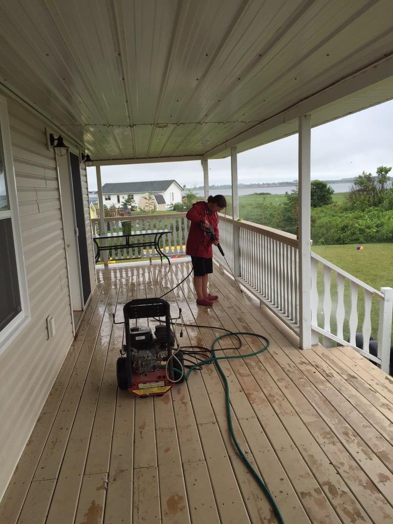 TorontoGrant's tweet image. A little deck clean up while I have a beer, thanks Mrs Lewis