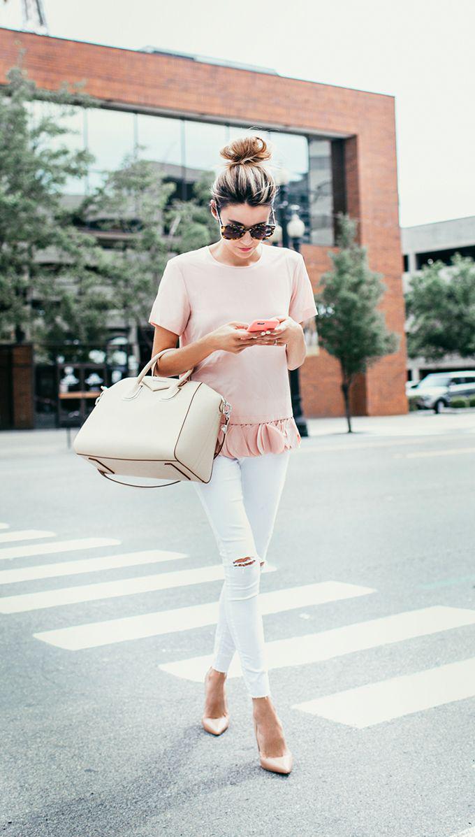 Buy these necessary summer style staples ALL under $30 bit.ly/1dLSQtX 👛 👜 🎒