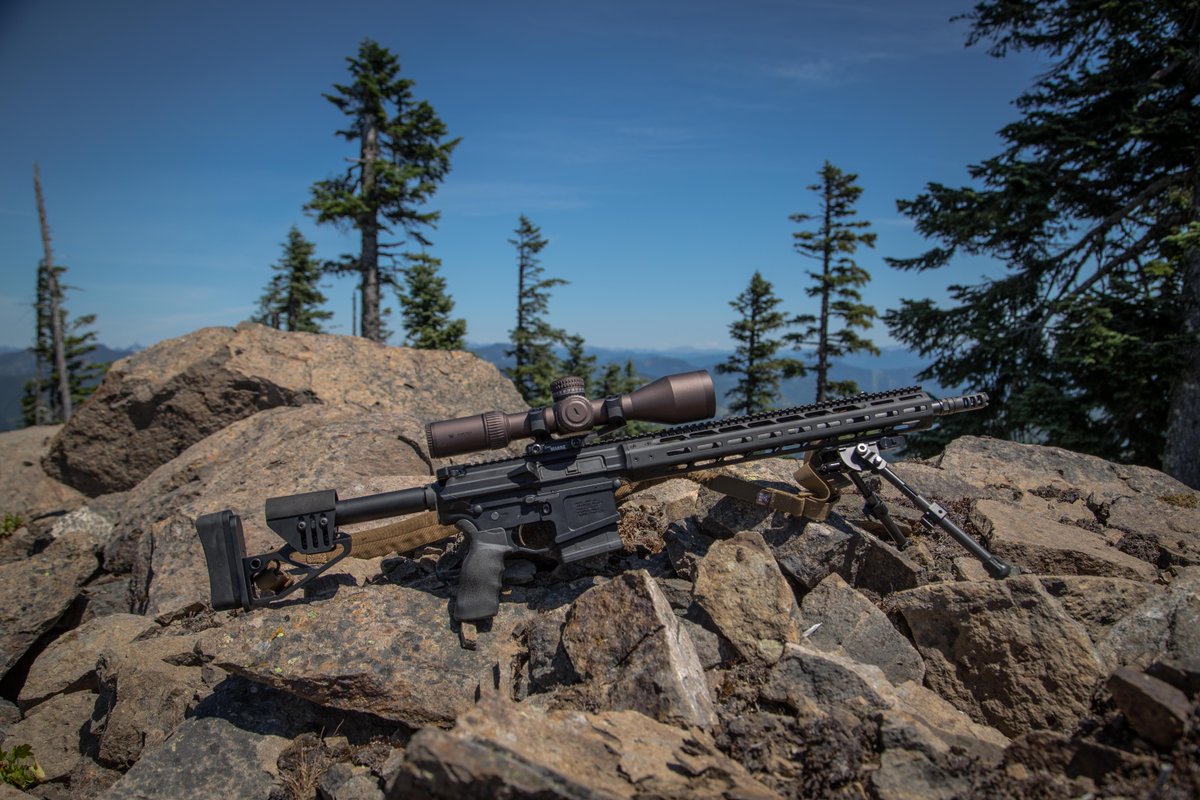 MegaArmsUSA's tweet photo. Amazing, this 308 build is making my head spin. @MegaArmsAR15, @VortexOptics, @WarneScopeMount, @LANTAC, #2A #GUNPORN http://t.co/eO12HGok2x