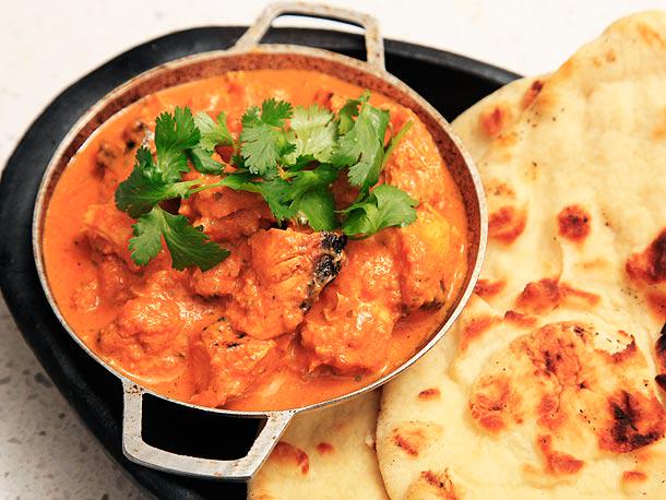 Homemade_App's tweet image. Chicken tikka masala + naan.